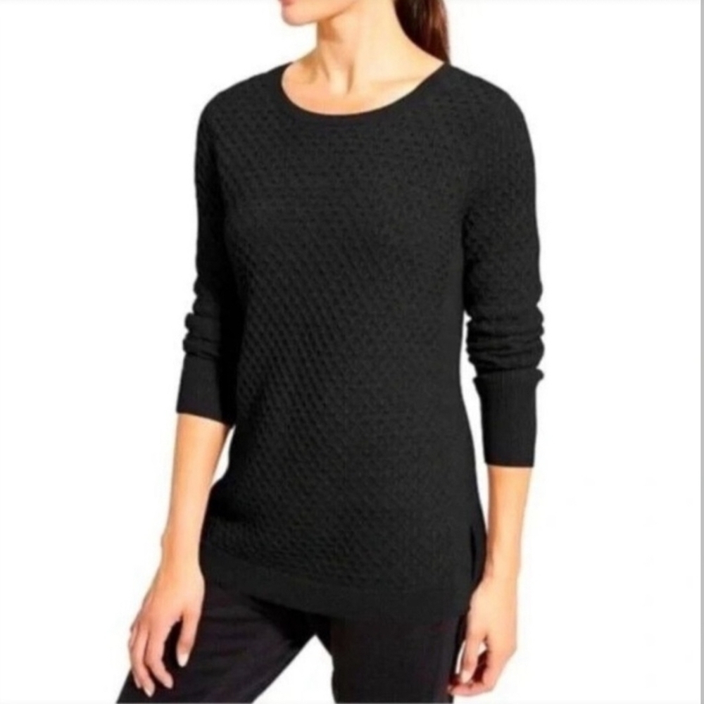 Athleta Black Thermal Honeycomb Sweater Size M Merino Wool Blend Side Slits Cozy